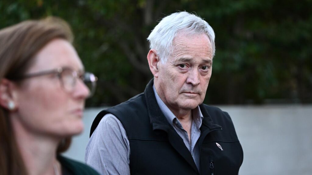 Lunch survivor Ian Wilkinson has given evidence at the triple murder trail of Erin Patterson.