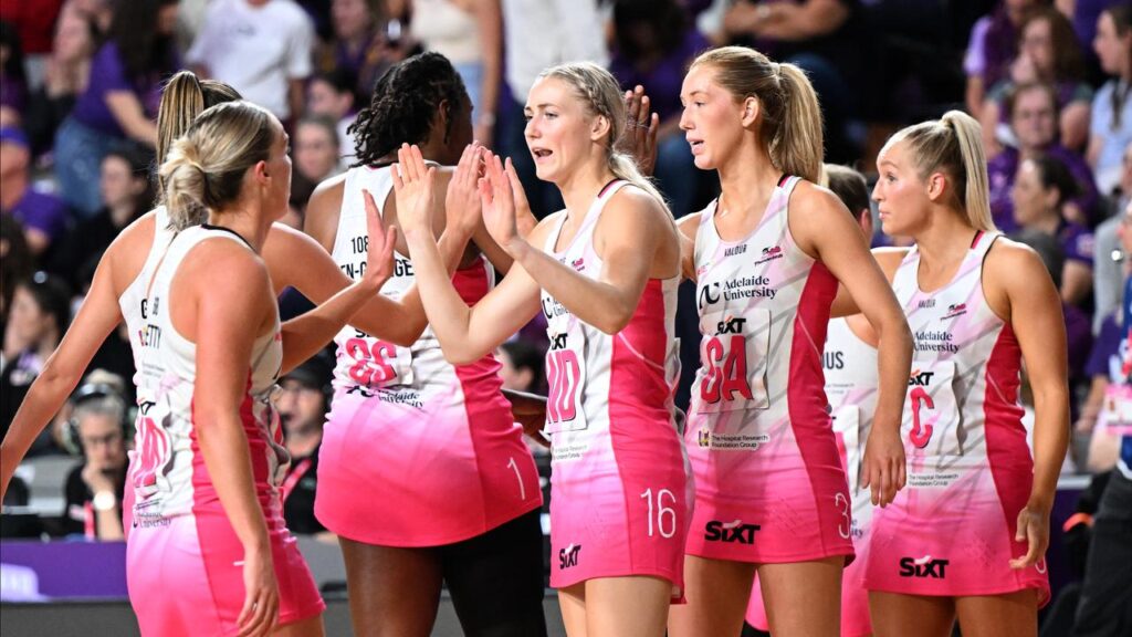 The Thunderbirds have snapped a two-game losing streak to beat the Firebirds in Brisbane.