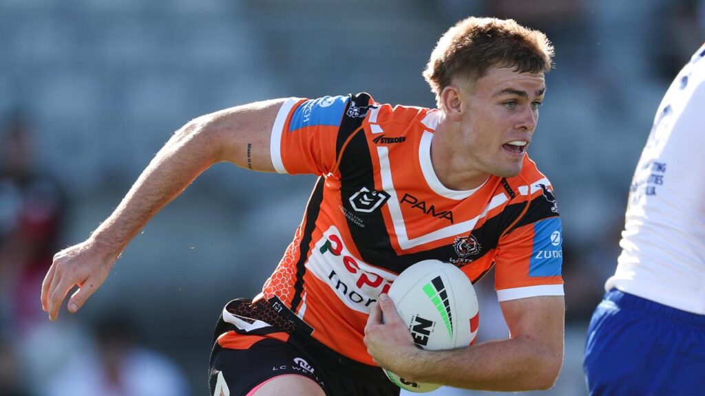 Wests Tigers prodigy Lachlan Galvin is set to join the Canterbury Bulldogs.