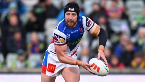 NRL RAIDERS KNIGHTS