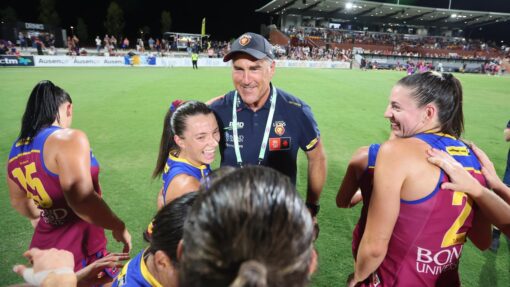 AFLW LIONS CROWS