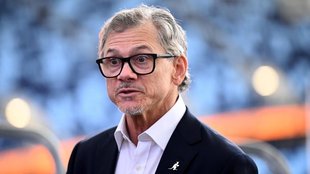 Les Kiss says rugby must be ‘realistic about the threats’ posed by rival codes and overseas clubs.