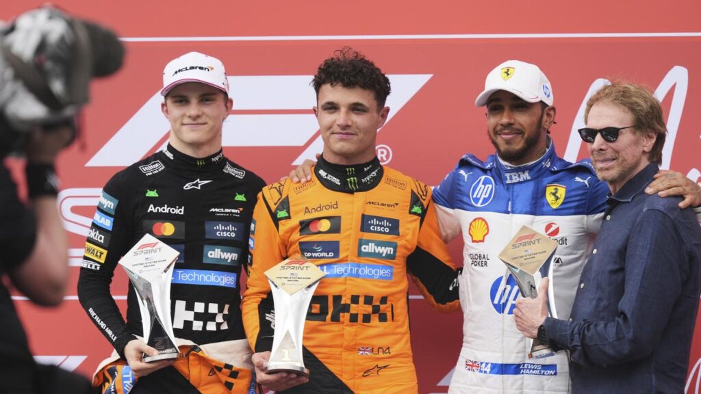 Oscar Piastri (L) has missed out to teammate Lando Norris (2nd L) in the Miami GP sprint.