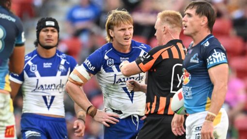 NRL TITANS BULLDOGS