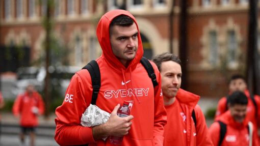 AFL SWANS DEPARTURE SYDNEY