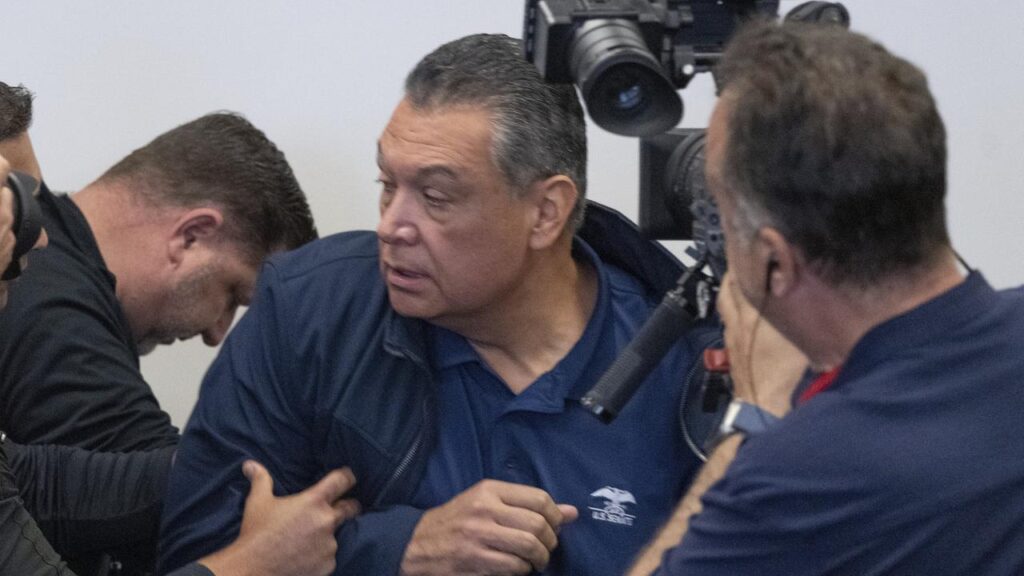 Senator Alex Padilla was forced out of Homeland Security Secretary Kristi Noem’s media conference.