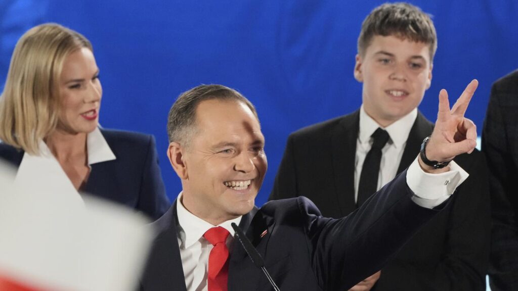 Exit polls show conservative Karol Nawrocki has edged ahead of his pro-European rival.
