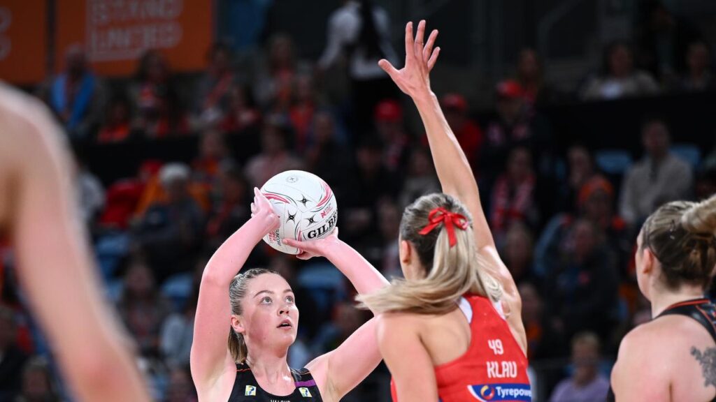 Sophie Dwyer has seen shades of the Giants’ impressive 2021 season in the past fortnight.