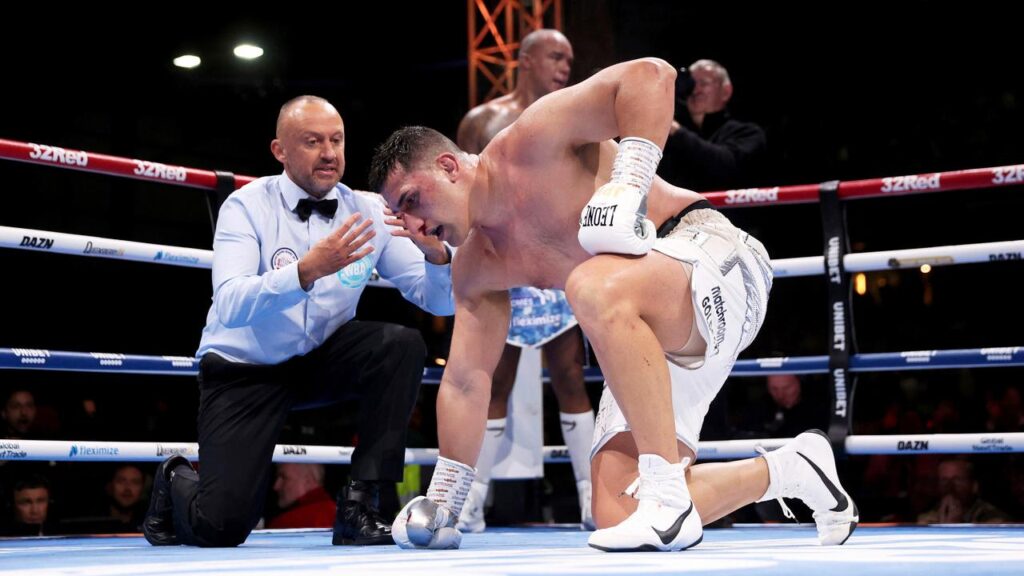 Australian heavyweight Justis Huni has suffered a stunning loss to Brit Fabio Wardley.