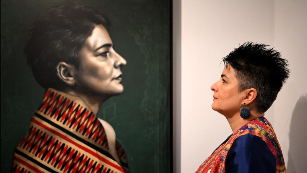 Iranian Rozita Hassaniserkani is among the people featured in an exhibition by Kathrin Longhurst.
