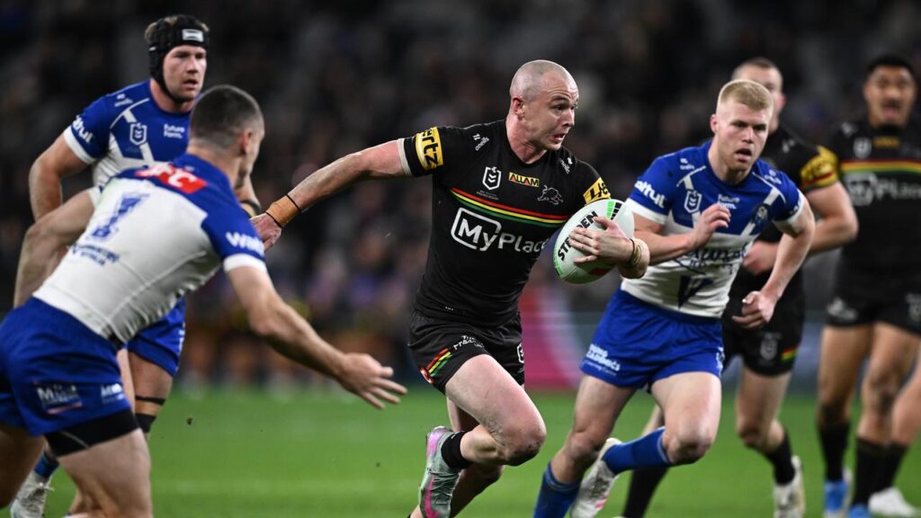 A resurgent Penrith have beaten table-toppers Canterbury in a round 17-opening thriller.