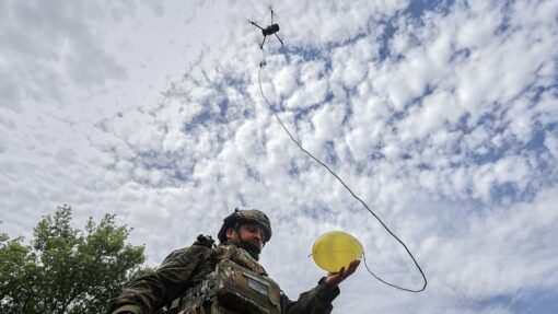 Ukrainian troops hold anti-drone
