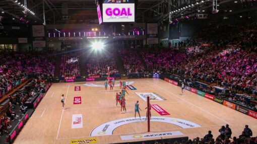 SUPER NETBALL THUNDERBIRDS VIXENS