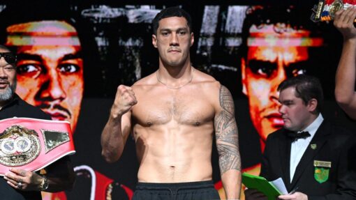 BOXING OPETAIA NYIKA W​EIGH IN