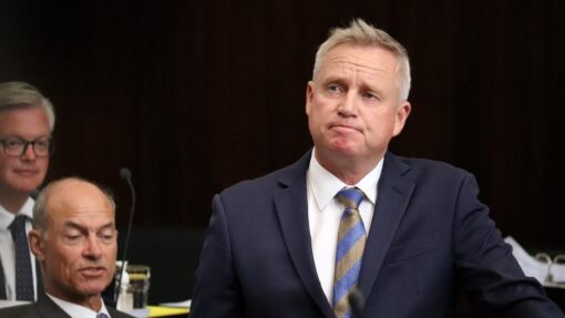 TASMANIAN PARLIAMENT SITTING