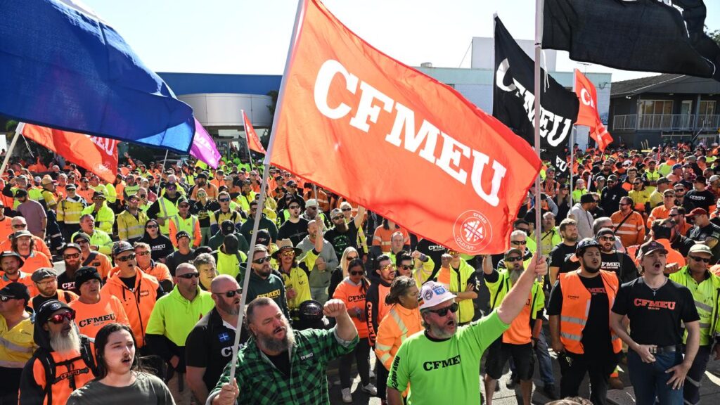 CFMEU supporters have rallied after the union lost a court challenge against administration. 
