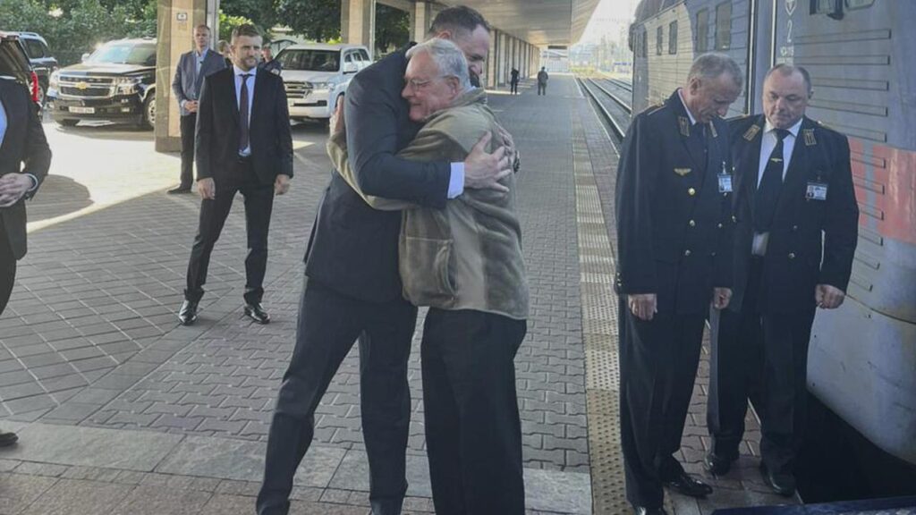 Ukrainian presidential official Andriy Yermak meets Keith Kellogg on US envoy’s arrival in Kyiv.