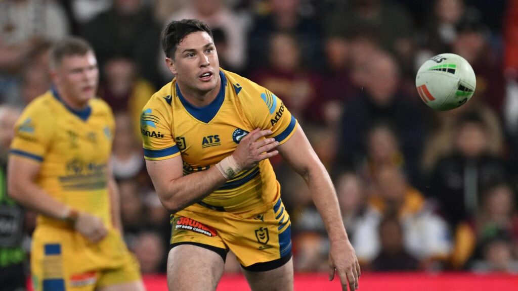 Parramatta superstar Mitchell Moses has orchestrated an upset win over the Broncos in Brisbane.
