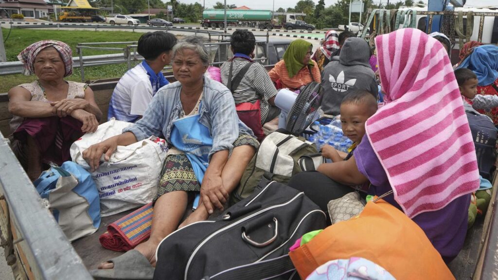 Thai residents living near the Cambodian border have rushed to evacuate amid nearby shelling.