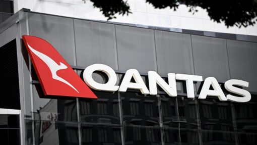 QANTAS STOCK