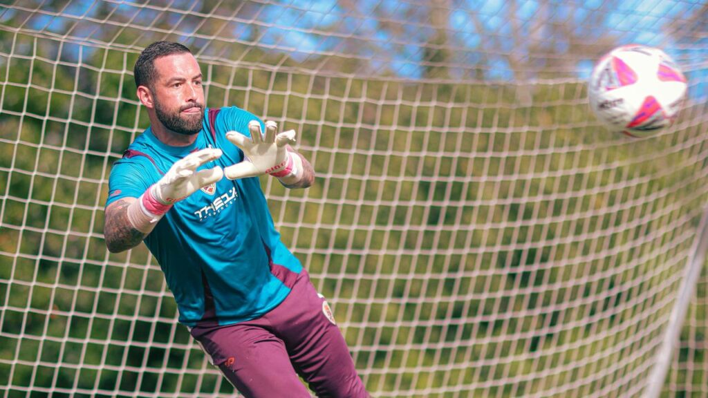 Dean Bouzanis wants to make a difference after being recruited to the Roar by Michael Valkanis.