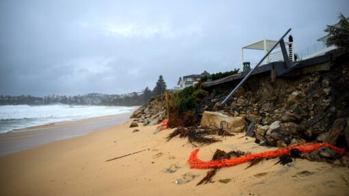 SYDNEY WET WEATHER