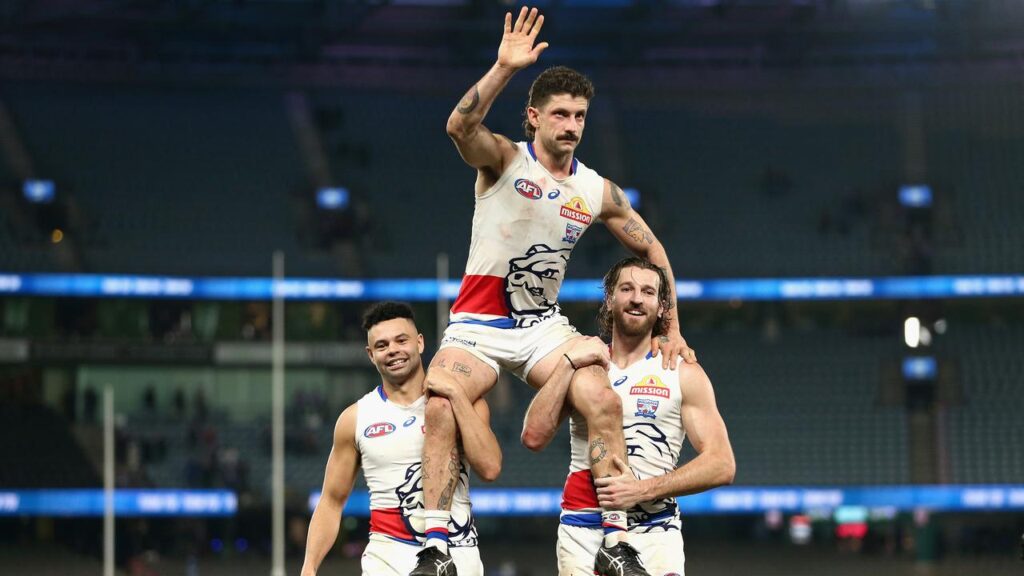 Tom Liberatore enjoyed his 250th game celebration as the Western Bulldogs beat the Kangaroos.
