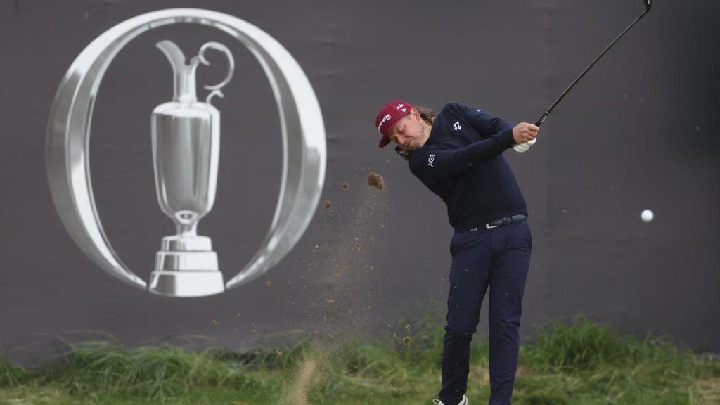 Former winner Cameron Smith had a one-over 72 in his first round at the British Open.