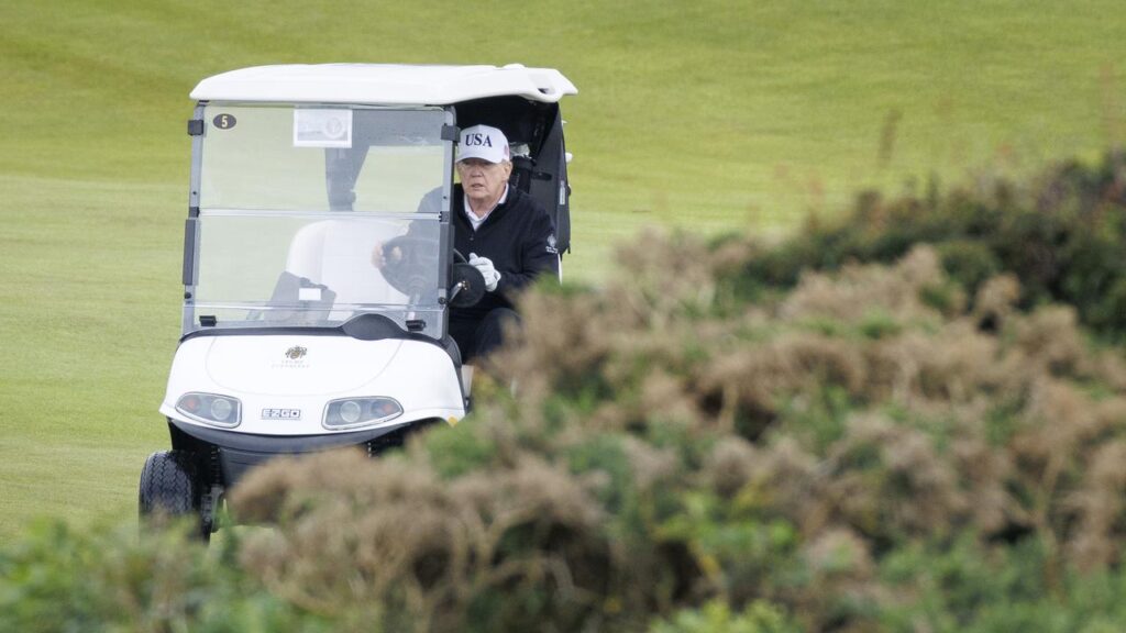 US President Donald Trump will take time out from the golf course for trade talks with the EU.
