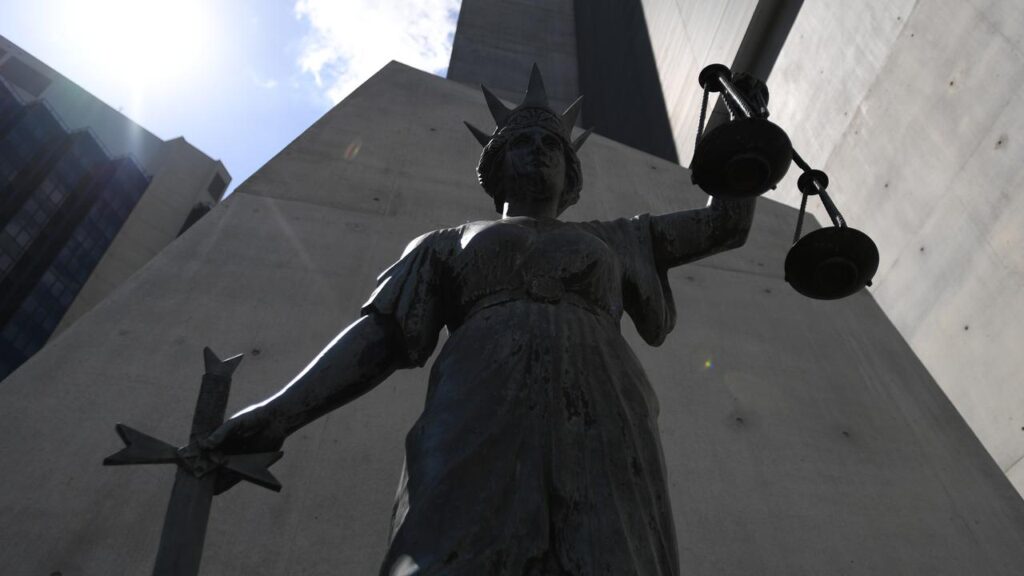 A man has failed to overturn his murder conviction after shooting another man over a drug dispute.
