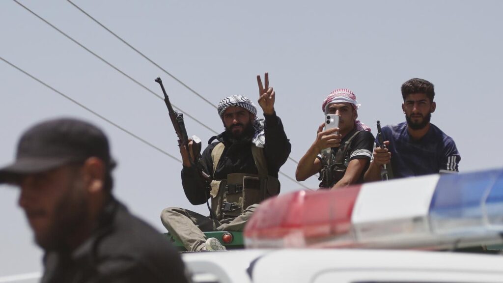 Bedouin fighters have been blocked from entering Sweida by Syrian interior ministry forces.
