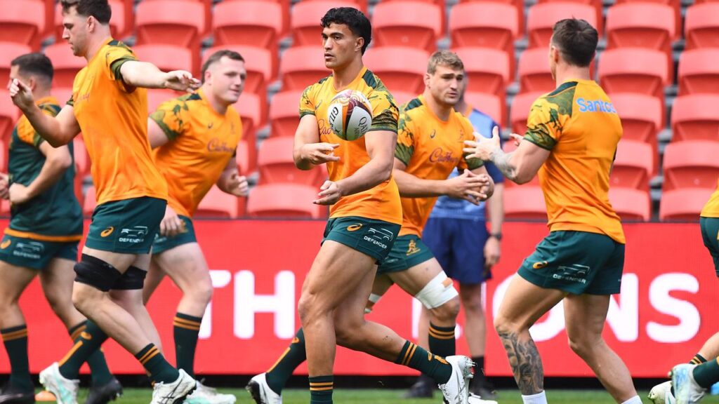 Wallabies teammates have huge hopes for Joseph-Aukuso Suaalii (c) against the Lions.