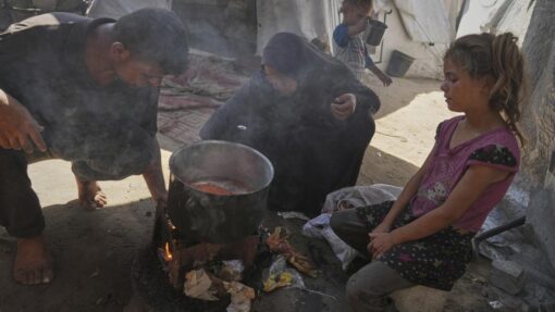 Mideast Wars Gaza A Day in the Life
