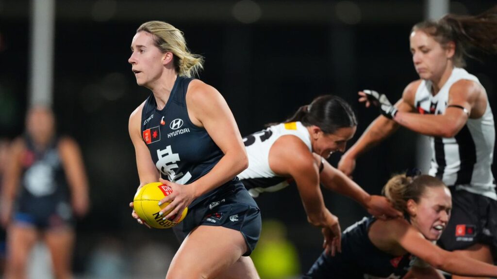 Carlton’s prolific Mimi Hill dominated in her side’s 24-point win over Collingwood.
