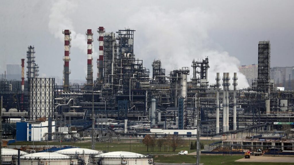 By buying Russian oil, India is helping fund the war against Ukraine, says the Trump administration.
