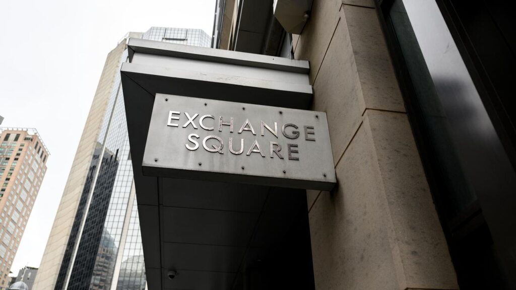 The Australian stock market hit a new high with the industrials sector leading the charge.
