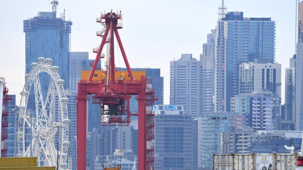 The Productivity Commission says its proposed tax changes would boost the economy by $14 billion.
