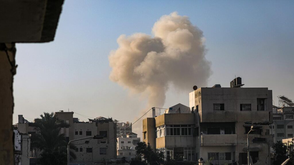 Israel is pushing ahead with a plan to take full control of the whole Gaza Strip.