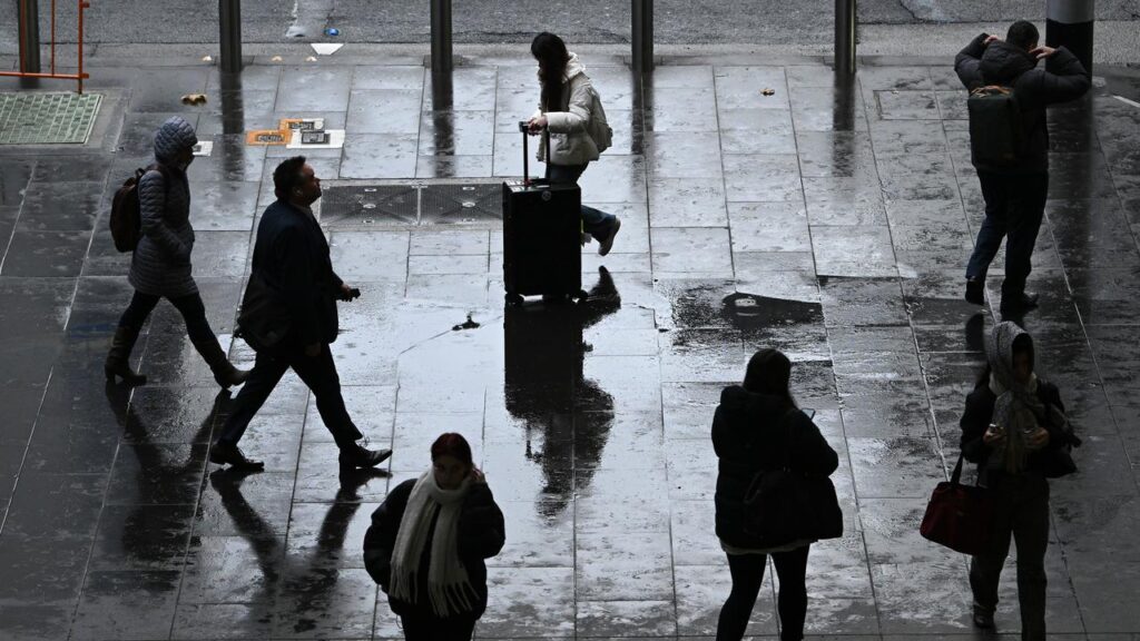 Social class can hinder workers’ careers across a wide range of industries, research shows.