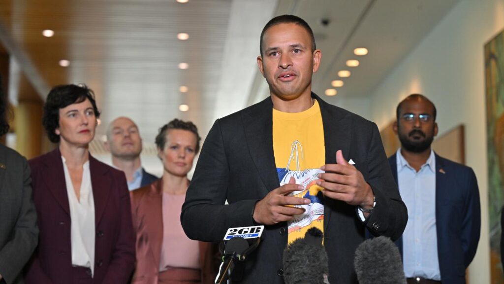 Cricketer Usman Khawaja has backed the call for sanctions against Israel over Gaza.

