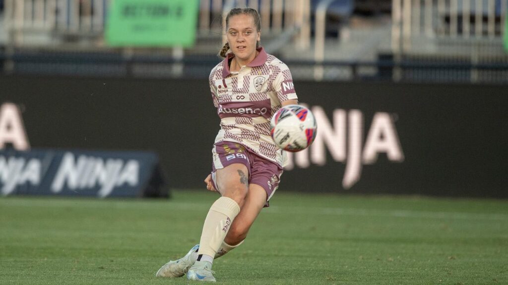 Brisbane Roar star Laini Freier has announced her retirement after just one ALW season.