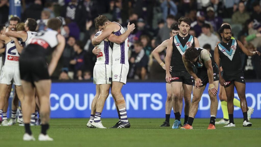 Fremantle have broken Port Adelaide hearts with a thrilling six-point win at Adelaide Oval.