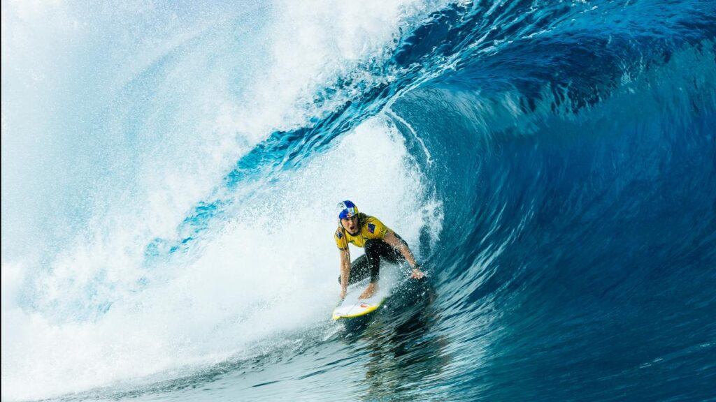 Molly Picklum shone in Tahiti to sit one win away from a maiden world title.