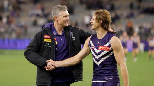AFL DOCKERS BOMBERS