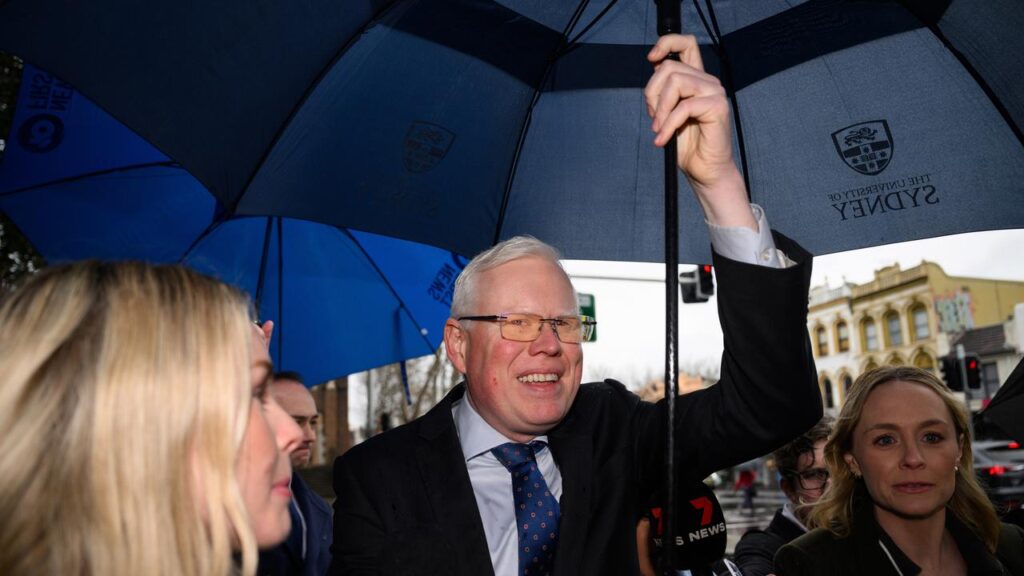 Imprisoned former Liberal MP Gareth Ward has moved to block his expulsion from the NSW parliament.