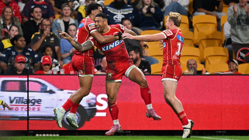 Injured Dolphins winger Jamayne Isaako (c) scored a winning try that spoke volumes of his grit.

