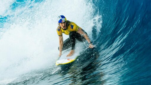 SURFING WSL FINALS TAHITI
