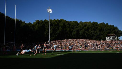 NRL TIGERS TITANS