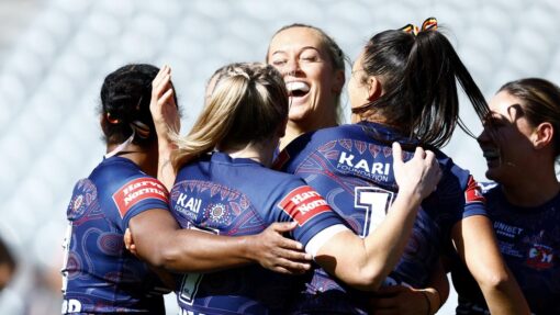 NRLW ROOSTERS KNIGHTS