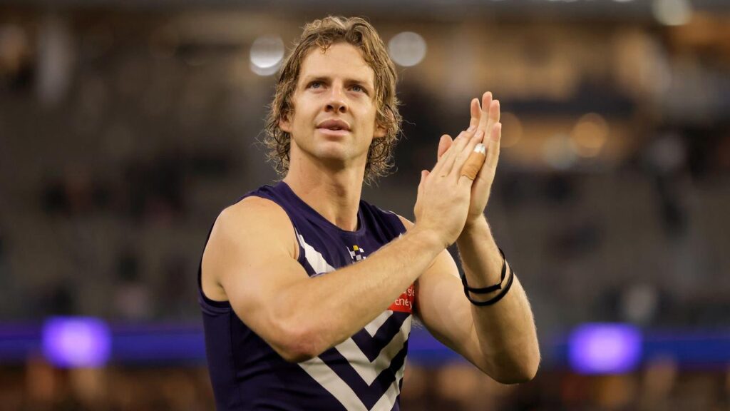 Injury-dogged Fremantle great Nat Fyfe is to retire at the end of the season.